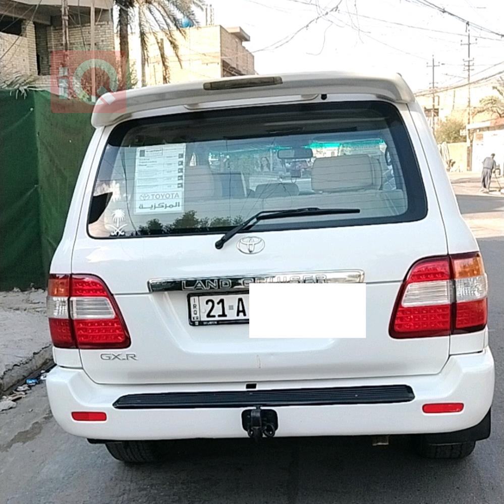 تويوتا لاندكروزر